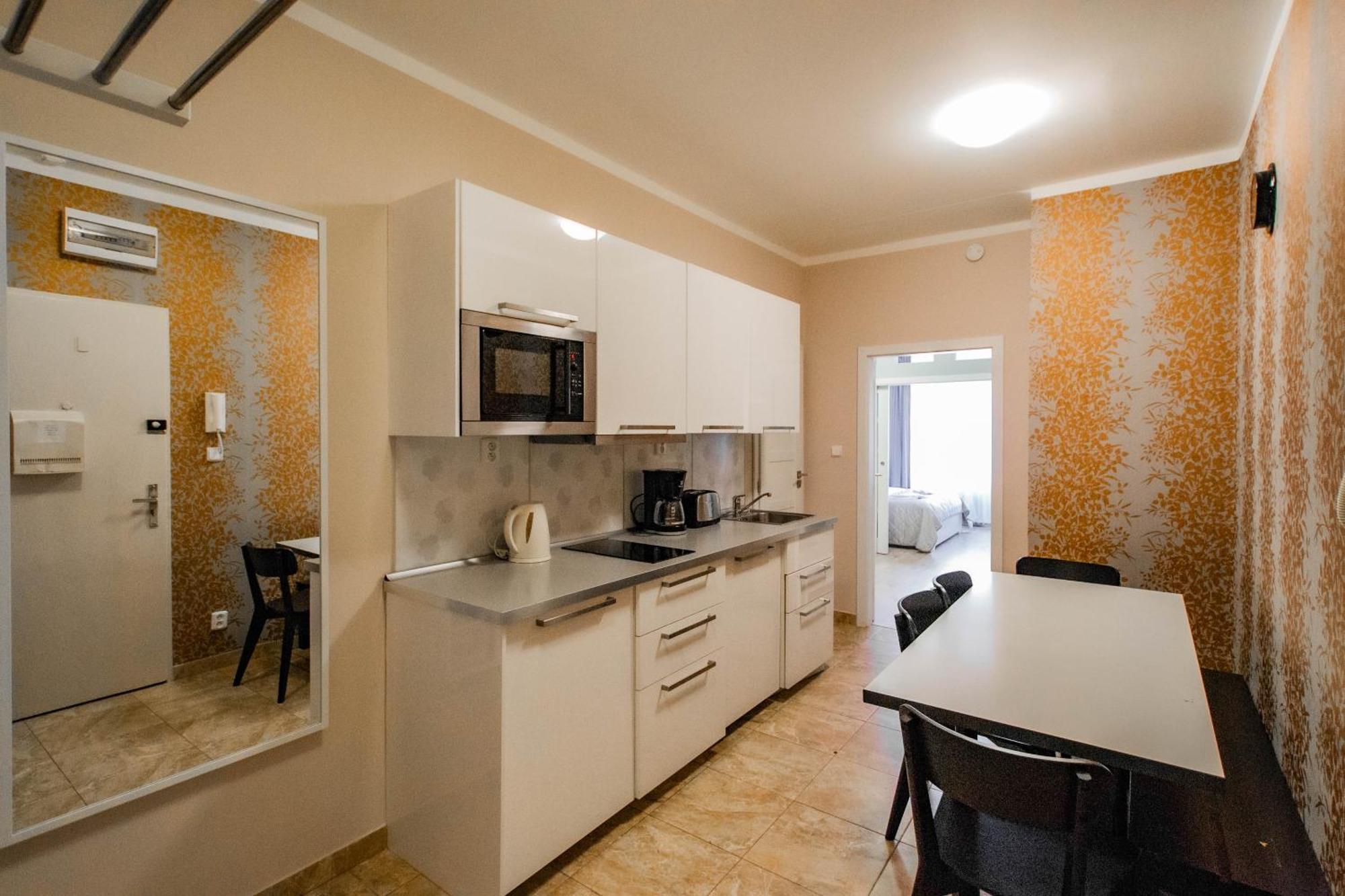 Old Town Rybna Apt By Ruterra Prague Luaran gambar