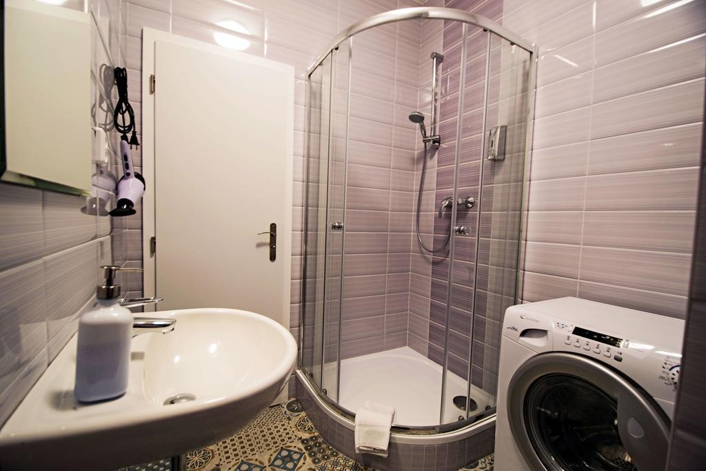 Old Town Rybna Apt By Ruterra Prague Luaran gambar